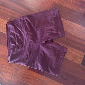 Lululemon Burgundy Spandex!